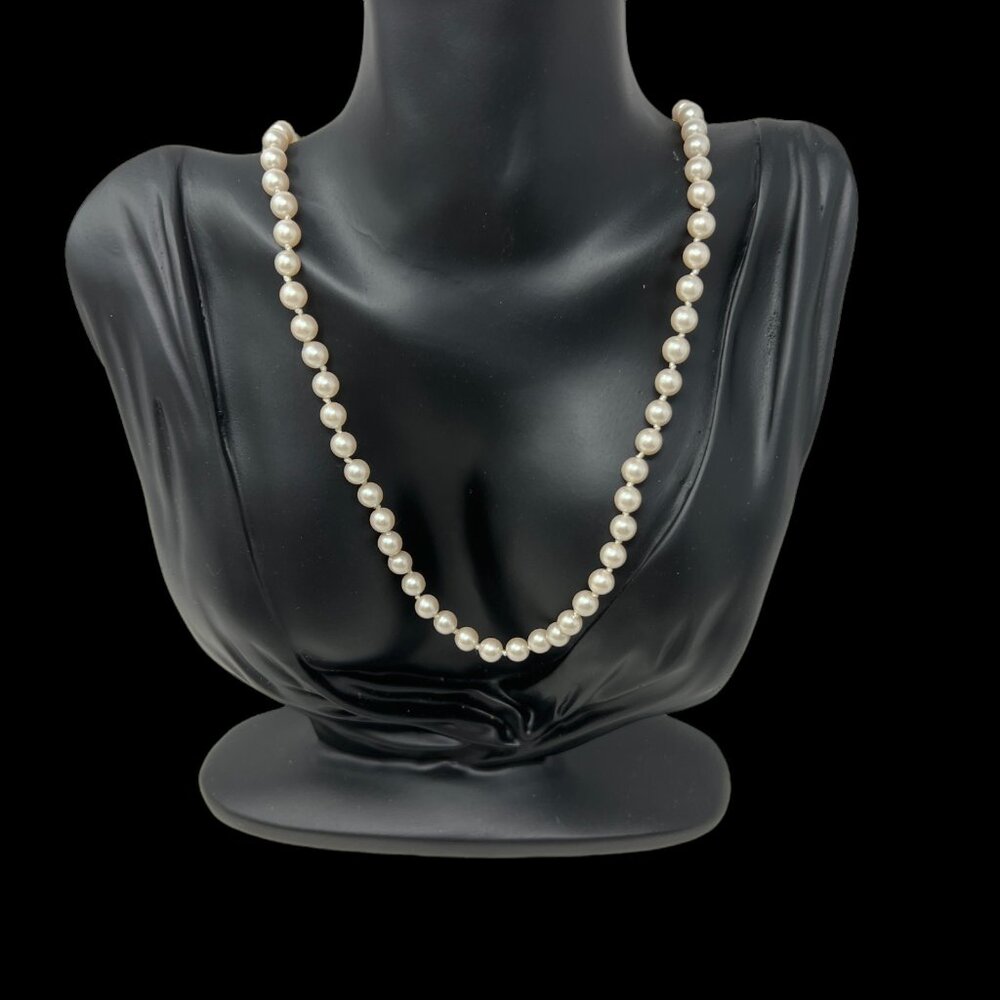 Liz &‎ Co Faux Pearl Necklace Single Strand Knotted Classic